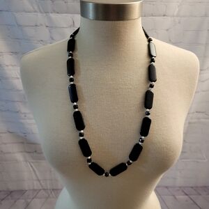 Hand Crafted Beaded Necklace no Clasp